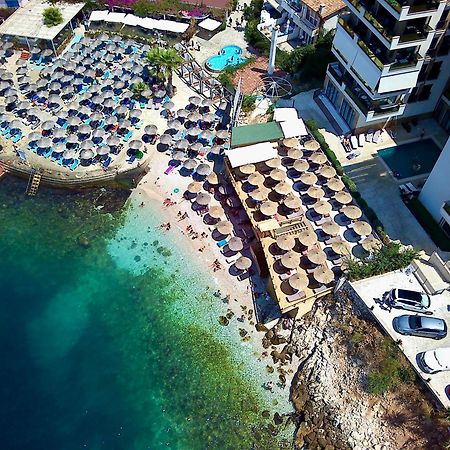 Golden Beach Suites Sarandë Exterior foto
